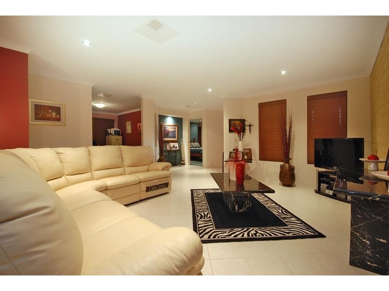 28 Wadhurst Road, Butler WA 6036