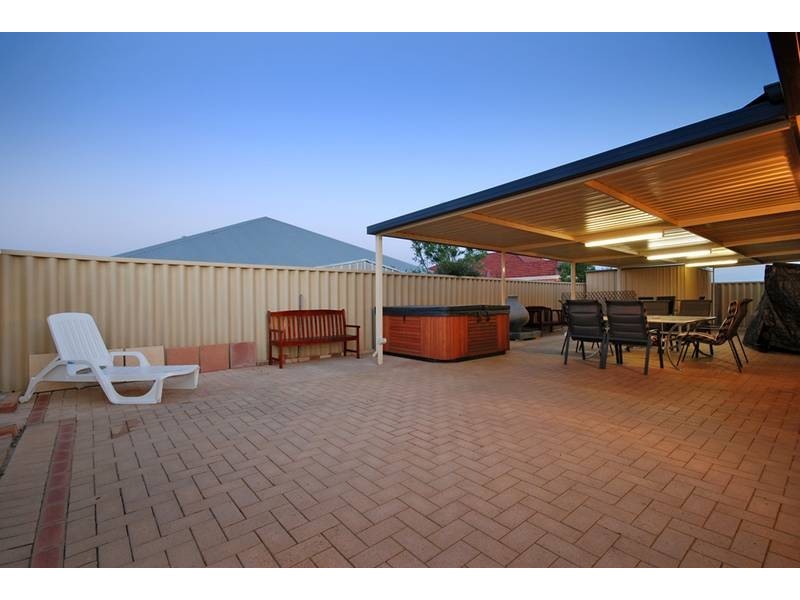 28 Wadhurst Road, Butler WA 6036