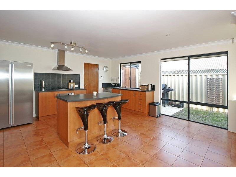 30 Pembury Way, Butler WA 6036