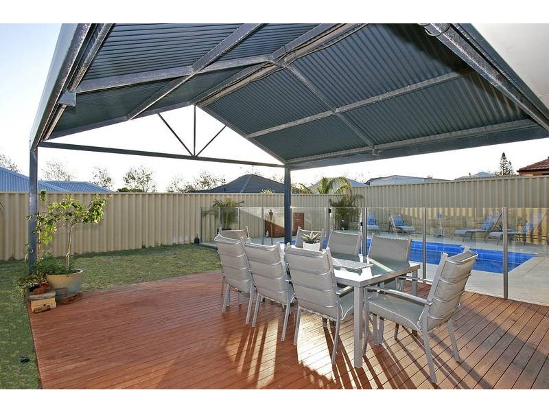 30 Pembury Way, Butler WA 6036