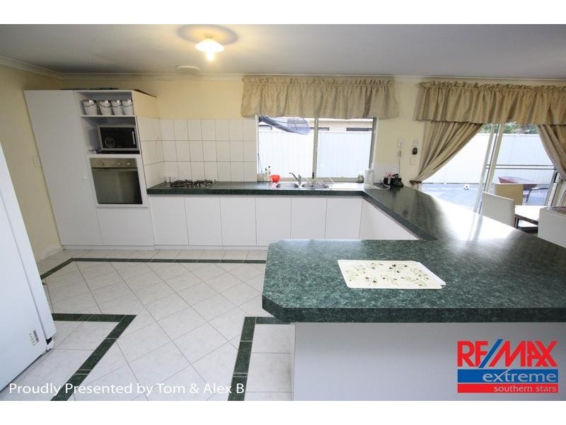 61 Daly Circle, Langford WA 6147