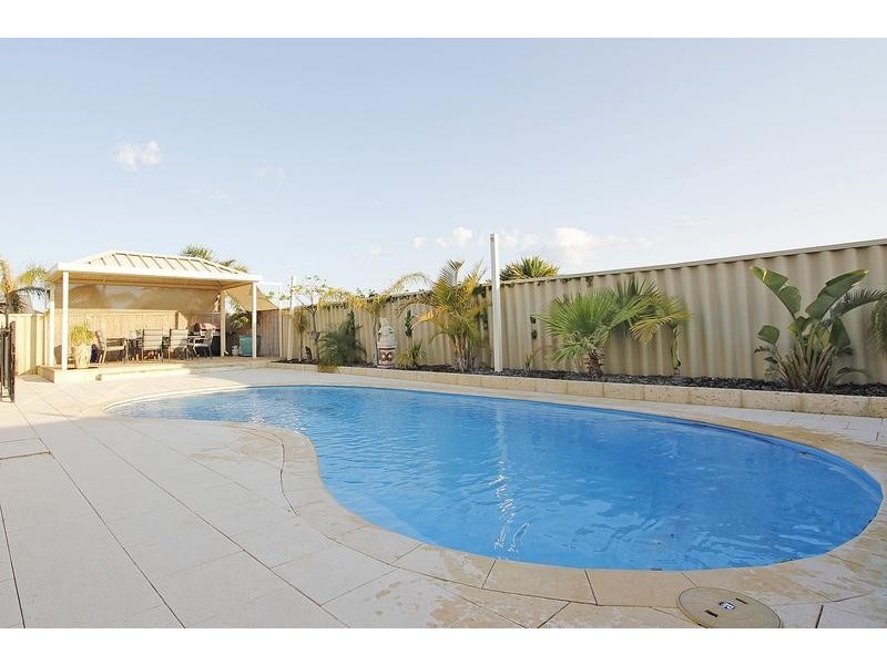 21 Tetbury Road, Butler WA 6036