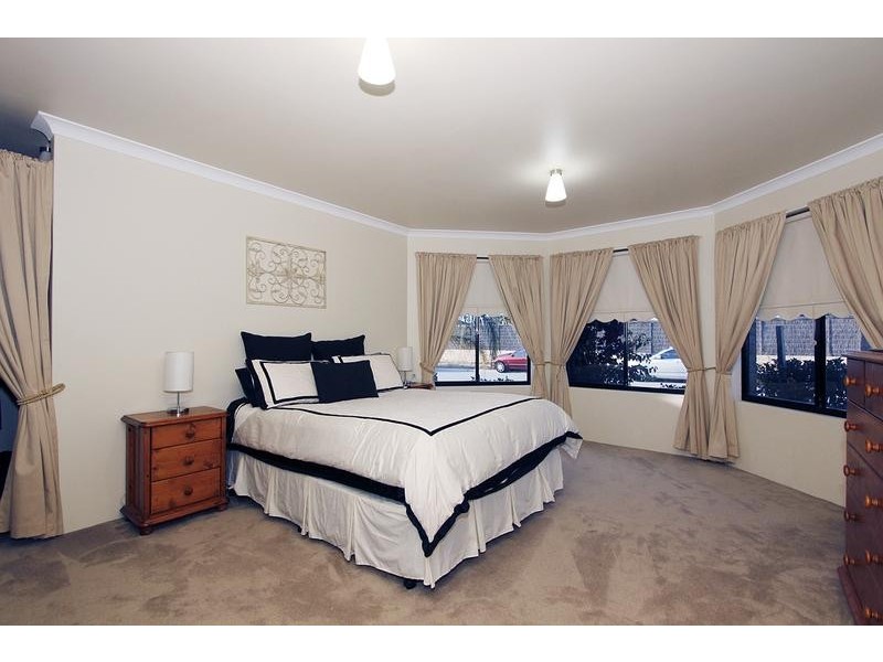 21 Tetbury Road, Butler WA 6036