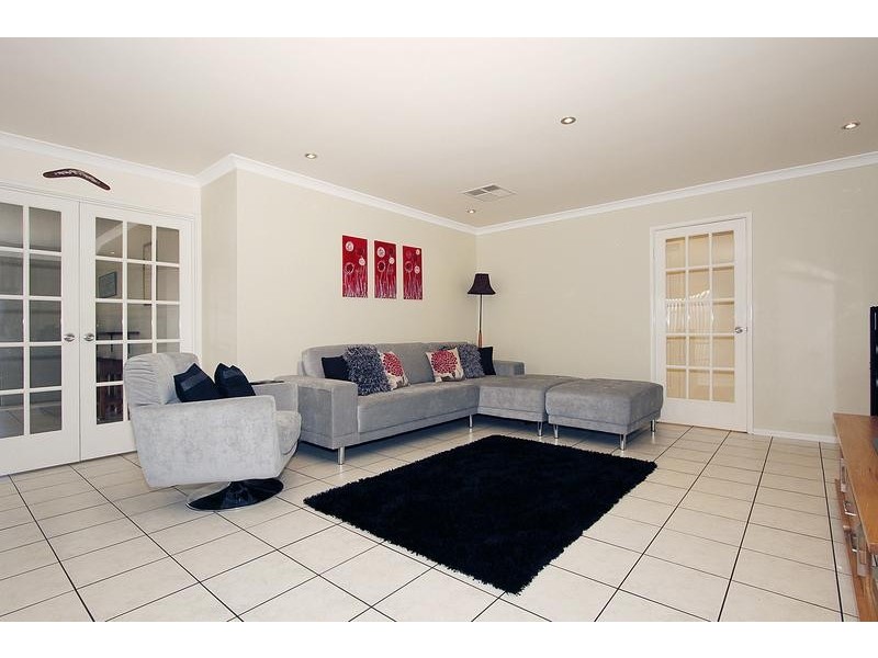 21 Tetbury Road, Butler WA 6036