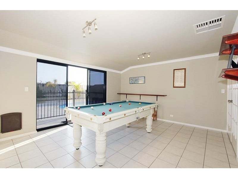 21 Tetbury Road, Butler WA 6036