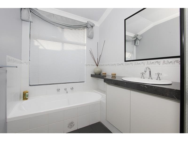 21 Tetbury Road, Butler WA 6036