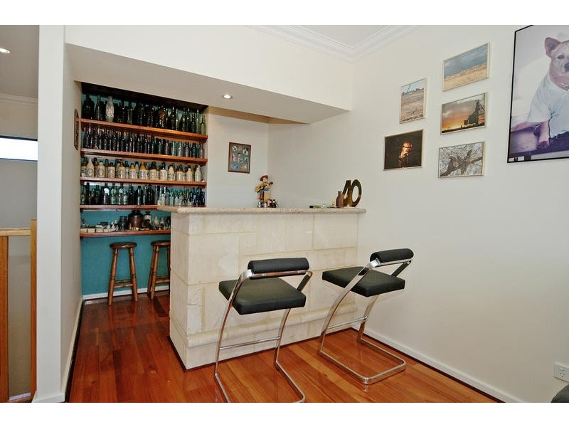 6 Selby Court, Mindarie WA 6030