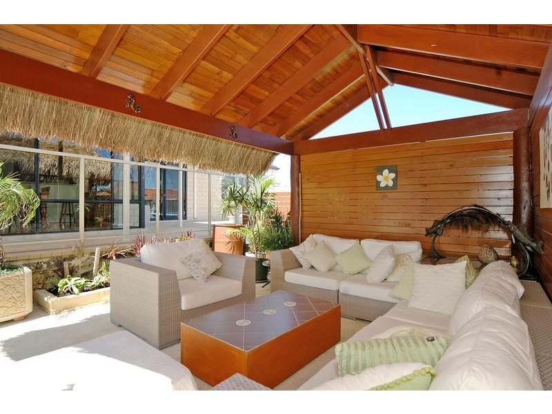 6 Selby Court, Mindarie WA 6030