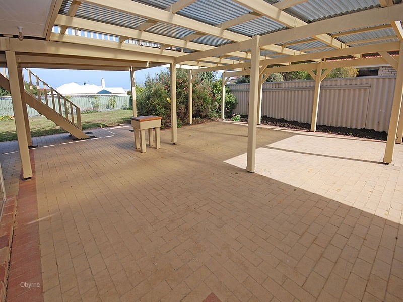 94 Damepattie Drive, Two Rocks WA 6037