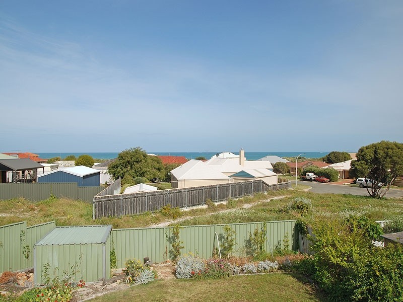 94 Damepattie Drive, Two Rocks WA 6037