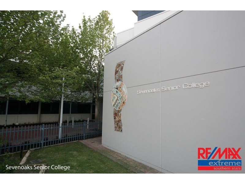 6/307 Wharf Street, Queens Park WA 6107