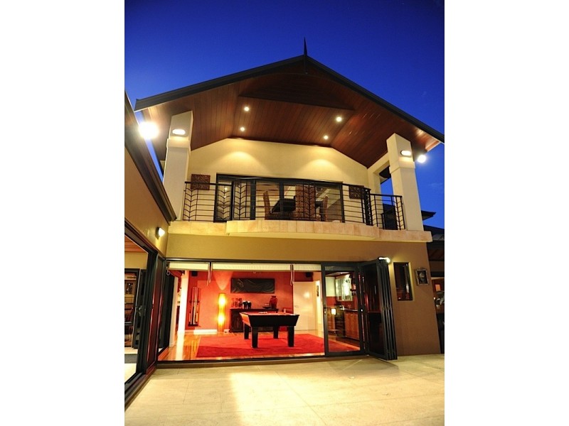11 Canarias Way, Hillarys WA 6025