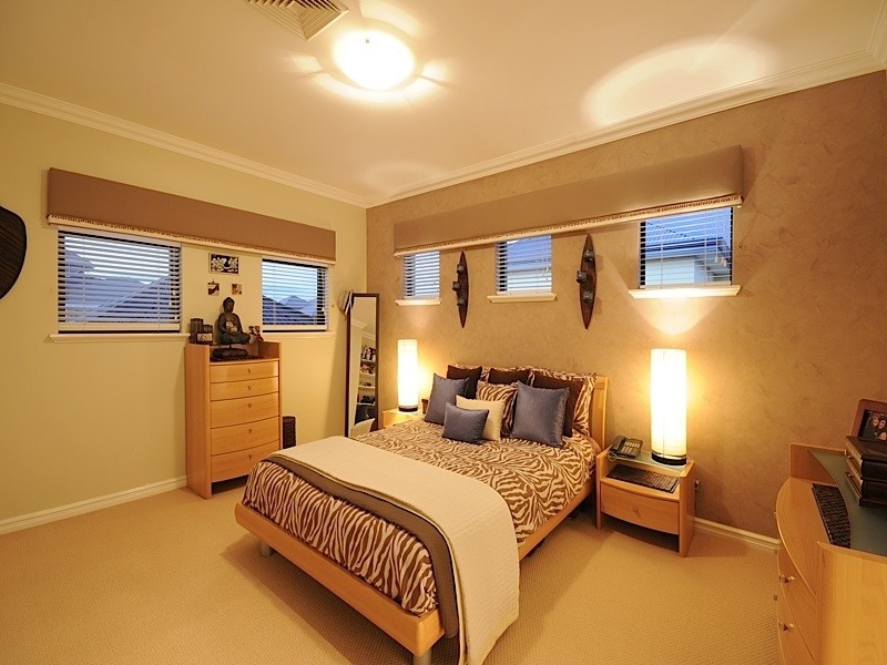 11 Canarias Way, Hillarys WA 6025