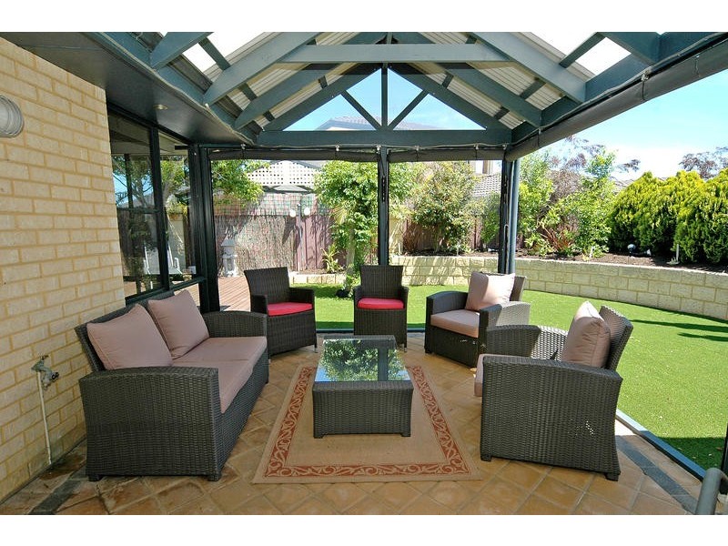 5 Peel Way, Mindarie WA 6030