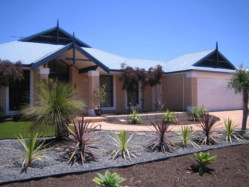 5 Peel Way, Mindarie WA 6030