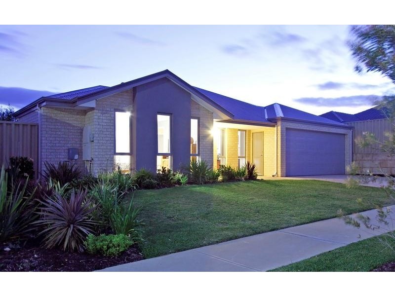 19 Huntly Avenue, Butler WA 6036