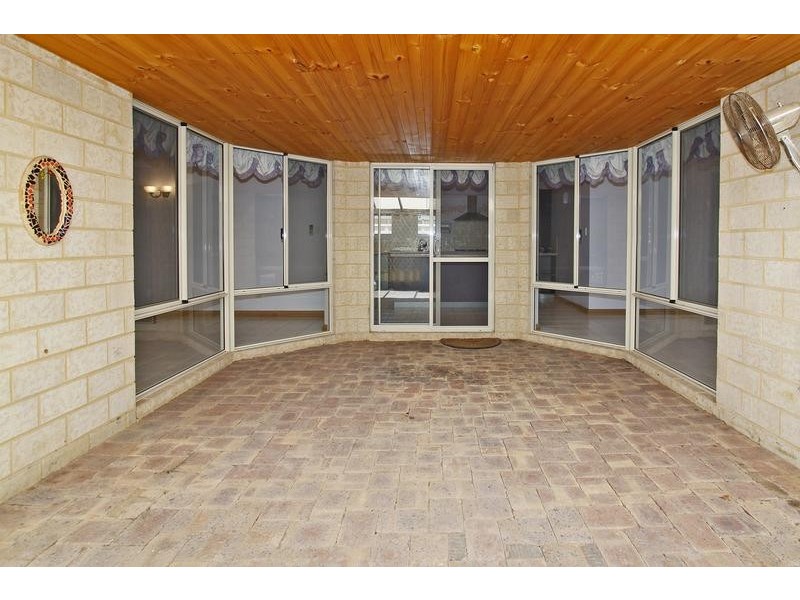 56 Benenden Avenue, Butler WA 6036