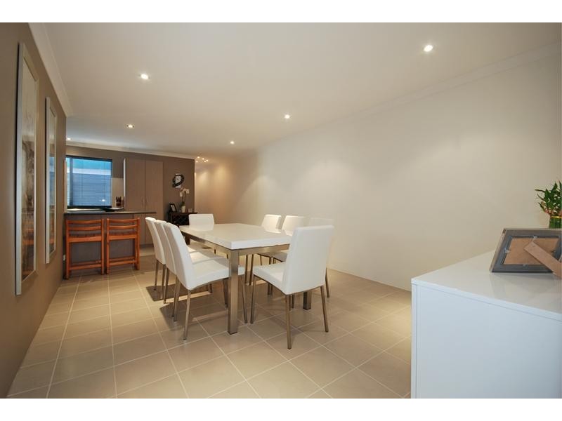 37 Navarre Way, Butler WA 6036