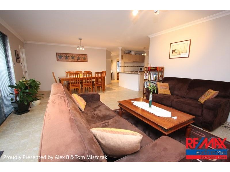 5/211 Treasure Road, Queens Park WA 6107