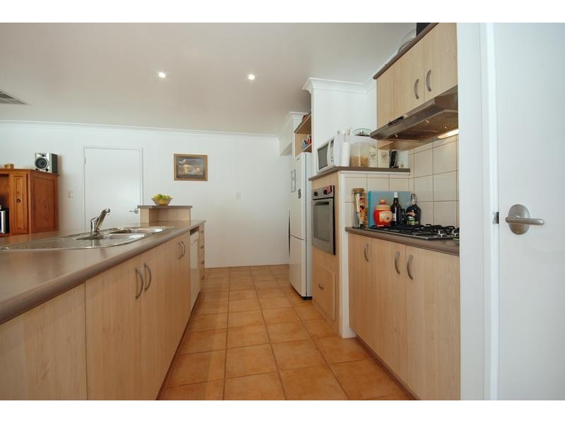 61 Benenden Avenue, Butler WA 6036