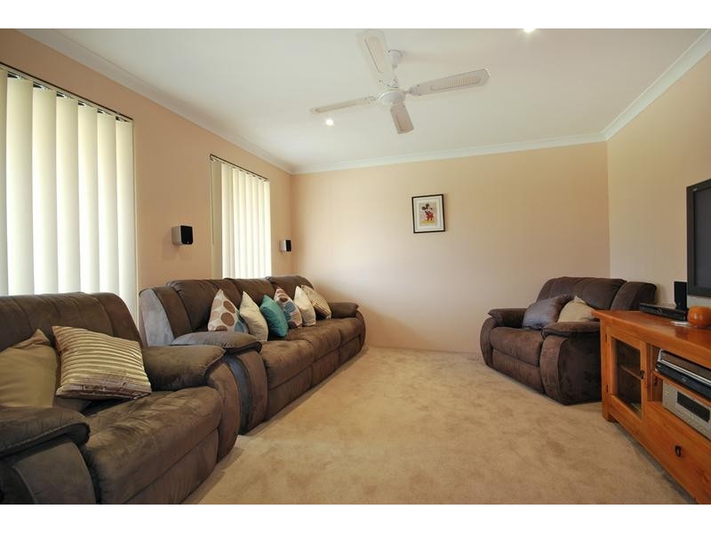 61 Benenden Avenue, Butler WA 6036