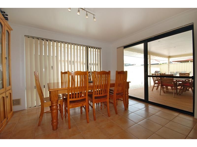 61 Benenden Avenue, Butler WA 6036