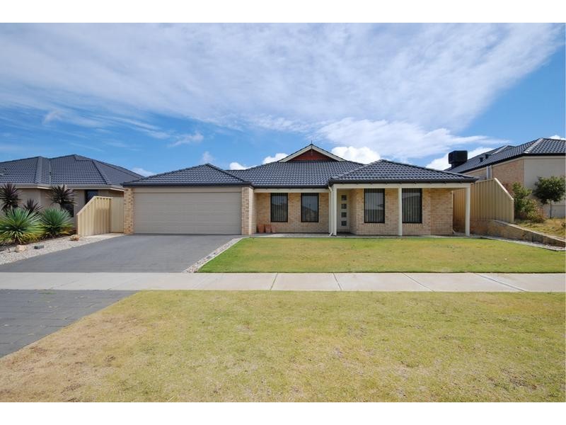 61 Benenden Avenue, Butler WA 6036