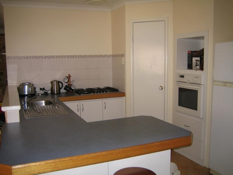 4 MacAlpine Retreat, Kinross WA 6028