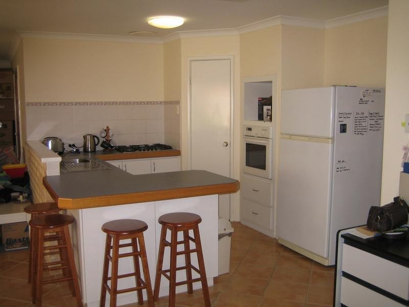 4 MacAlpine Retreat, Kinross WA 6028