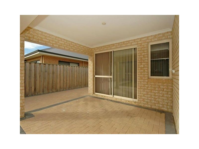 55 Sirius Ramble, Quinns Rocks WA 6030