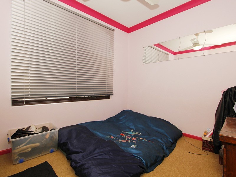 6 Cove Court, Beldon WA 6027