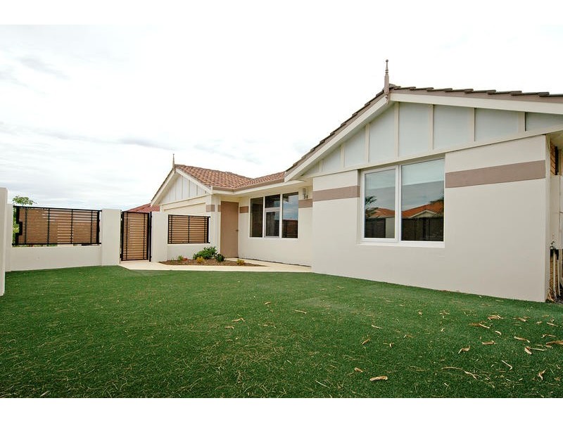 22 Midland Elbow, Mindarie WA 6030