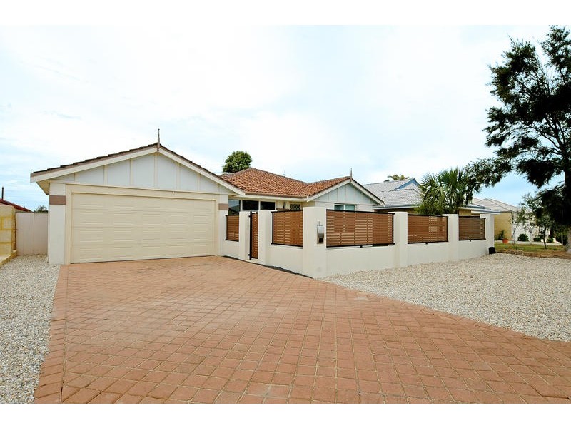 22 Midland Elbow, Mindarie WA 6030