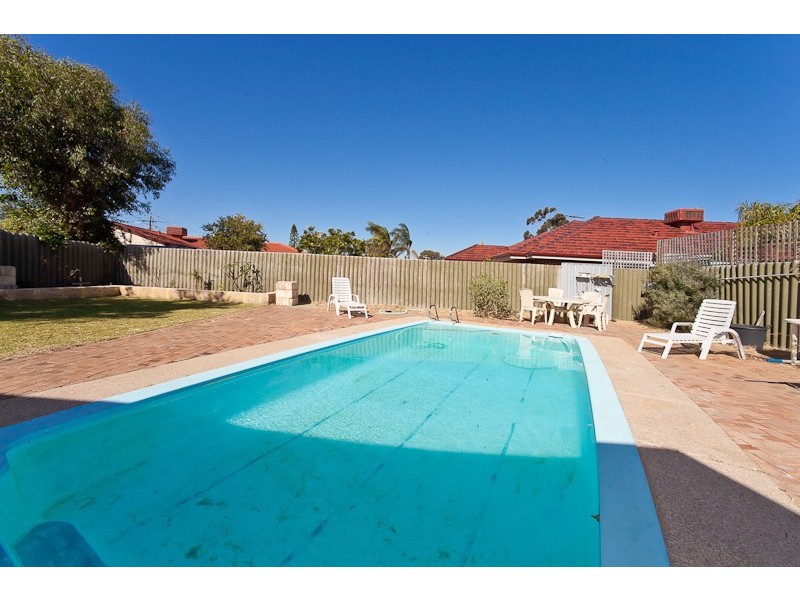 152 Eddystone Avenue, Craigie WA 6025