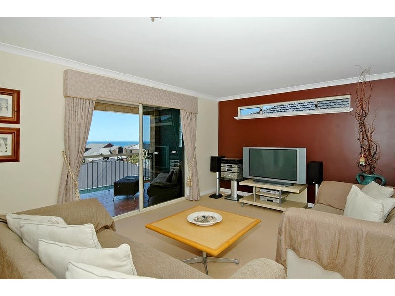 11 Sumba Turn, Mindarie WA 6030