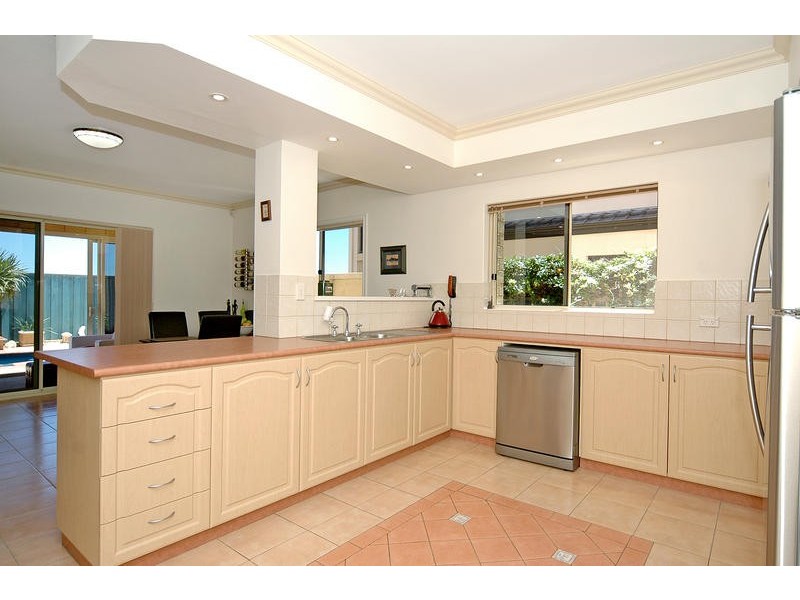 11 Sumba Turn, Mindarie WA 6030