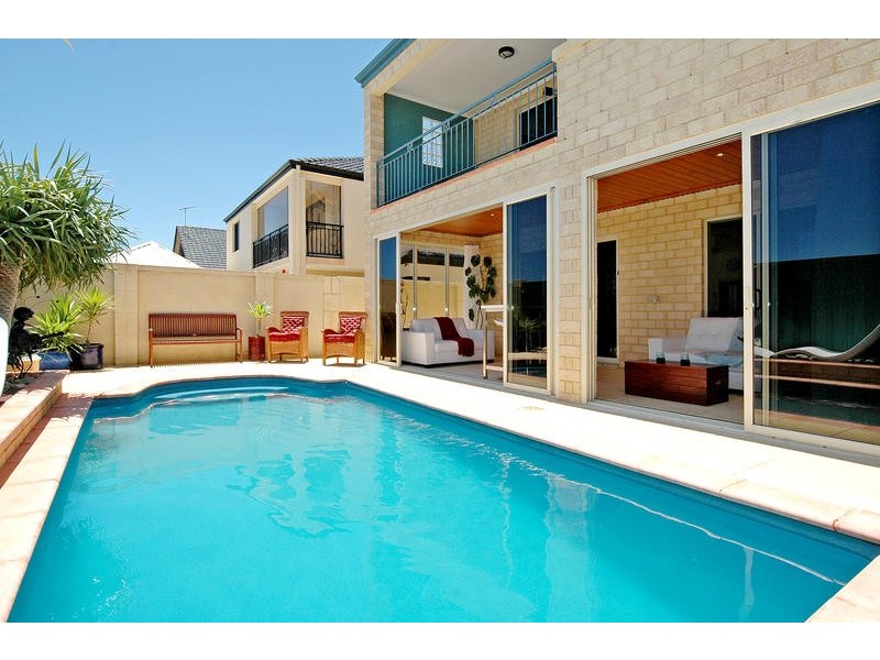 11 Sumba Turn, Mindarie WA 6030