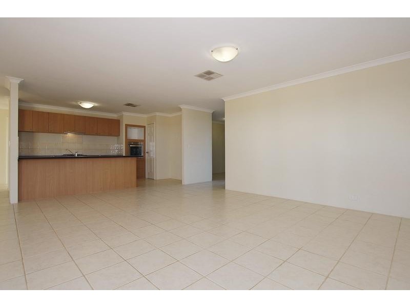 45 Landbeach Boulevard, Butler WA 6036