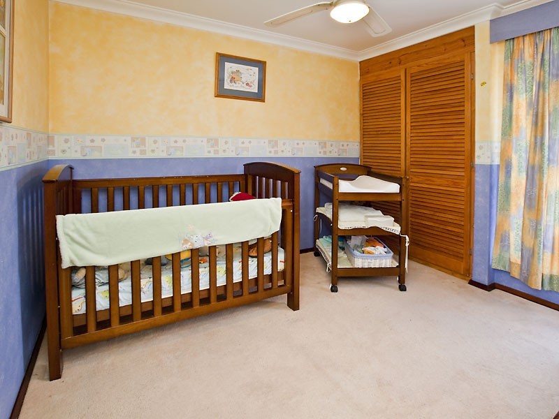 7 Coran Place, Camillo WA 6111