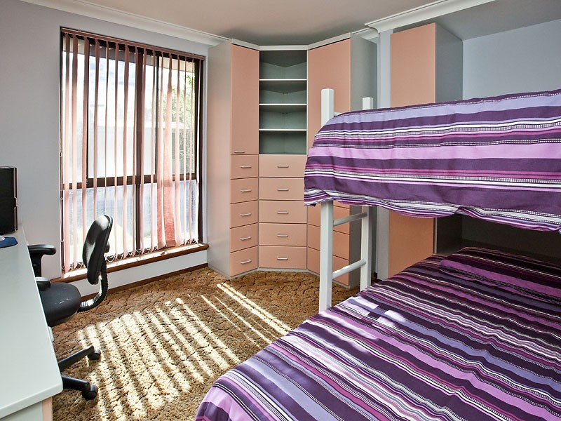 7 Coran Place, Camillo WA 6111