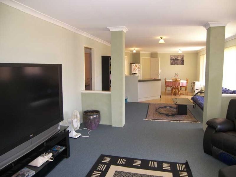 5 Carnforth Road, Butler WA 6036