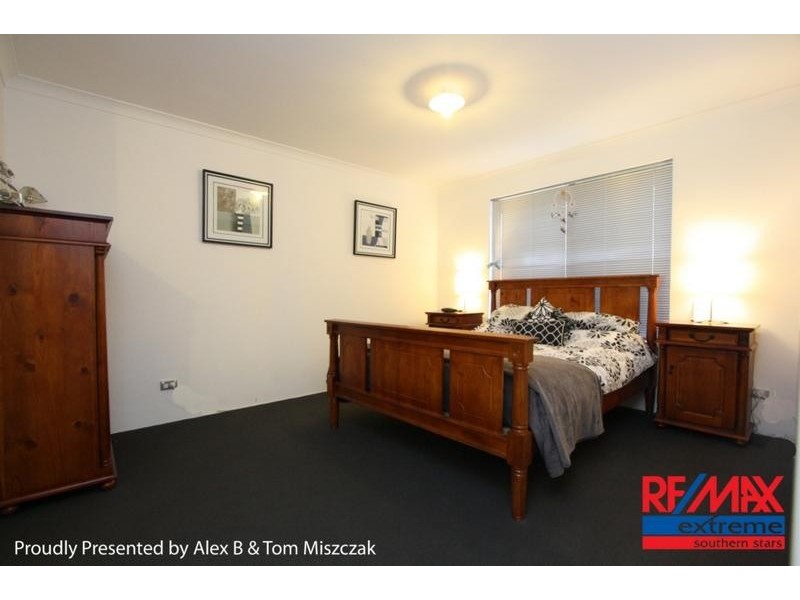 17 Ayer Road, Queens Park WA 6107