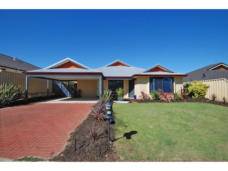 19 Eversden Crescent, Butler WA 6036