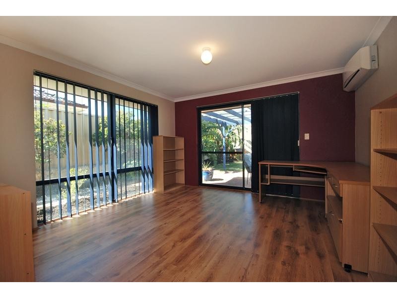 19 Eversden Crescent, Butler WA 6036