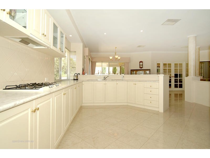 17 Lighthouse Parade, Mindarie WA 6030