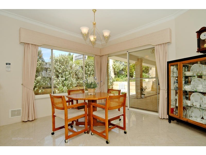 17 Lighthouse Parade, Mindarie WA 6030