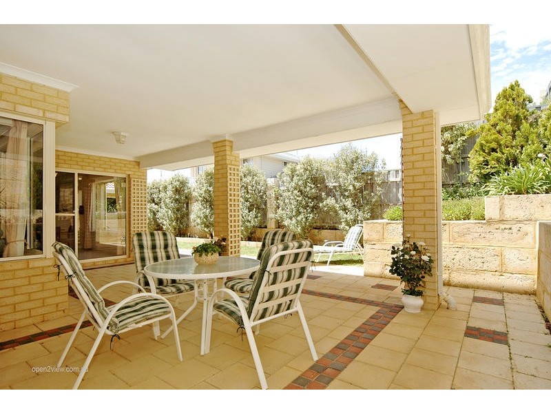 17 Lighthouse Parade, Mindarie WA 6030