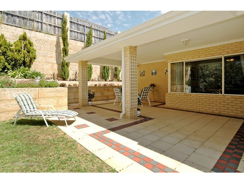 17 Lighthouse Parade, Mindarie WA 6030