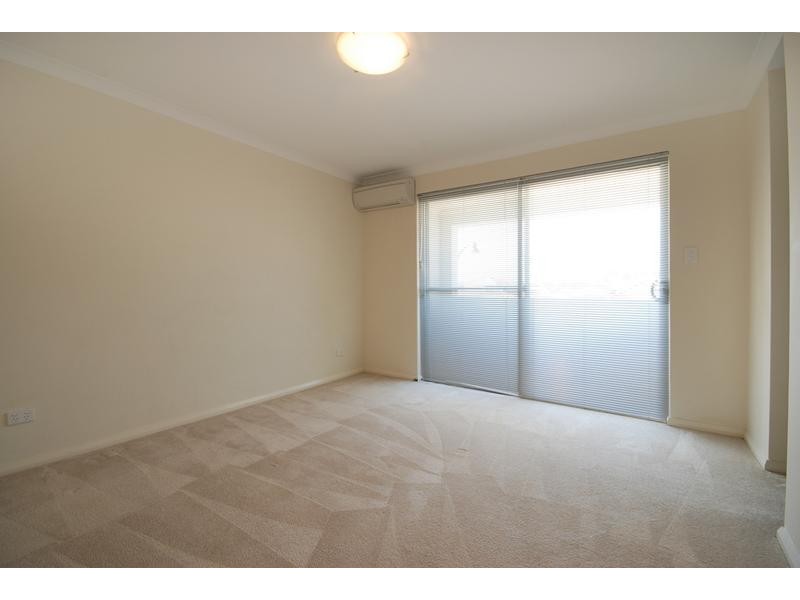 63 Gaudi Way, Clarkson WA 6030