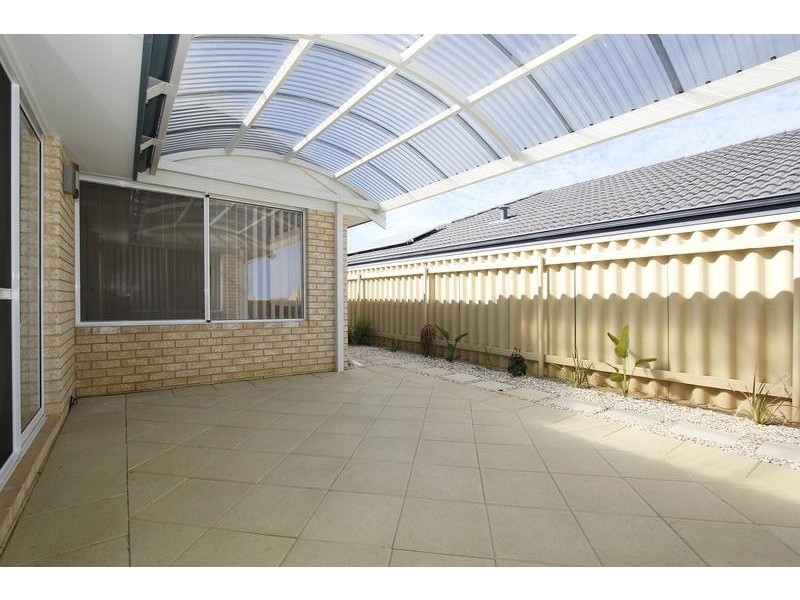 31 Tollesbury Avenue, Butler WA 6036